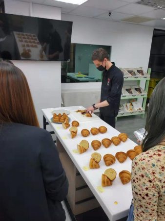 4.2 – President Butter sheet 84% 2Kg – sales team training